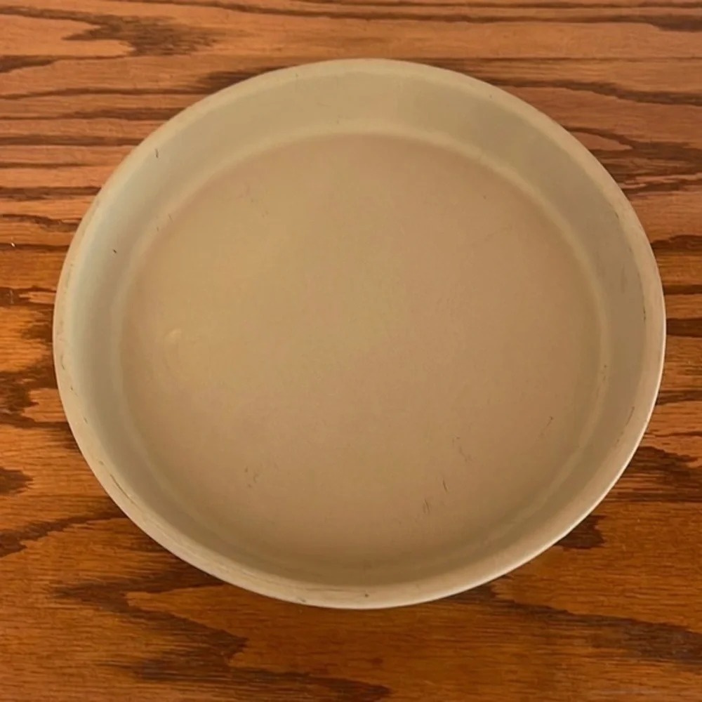 The pampered chef Heritage collection deep pie dish